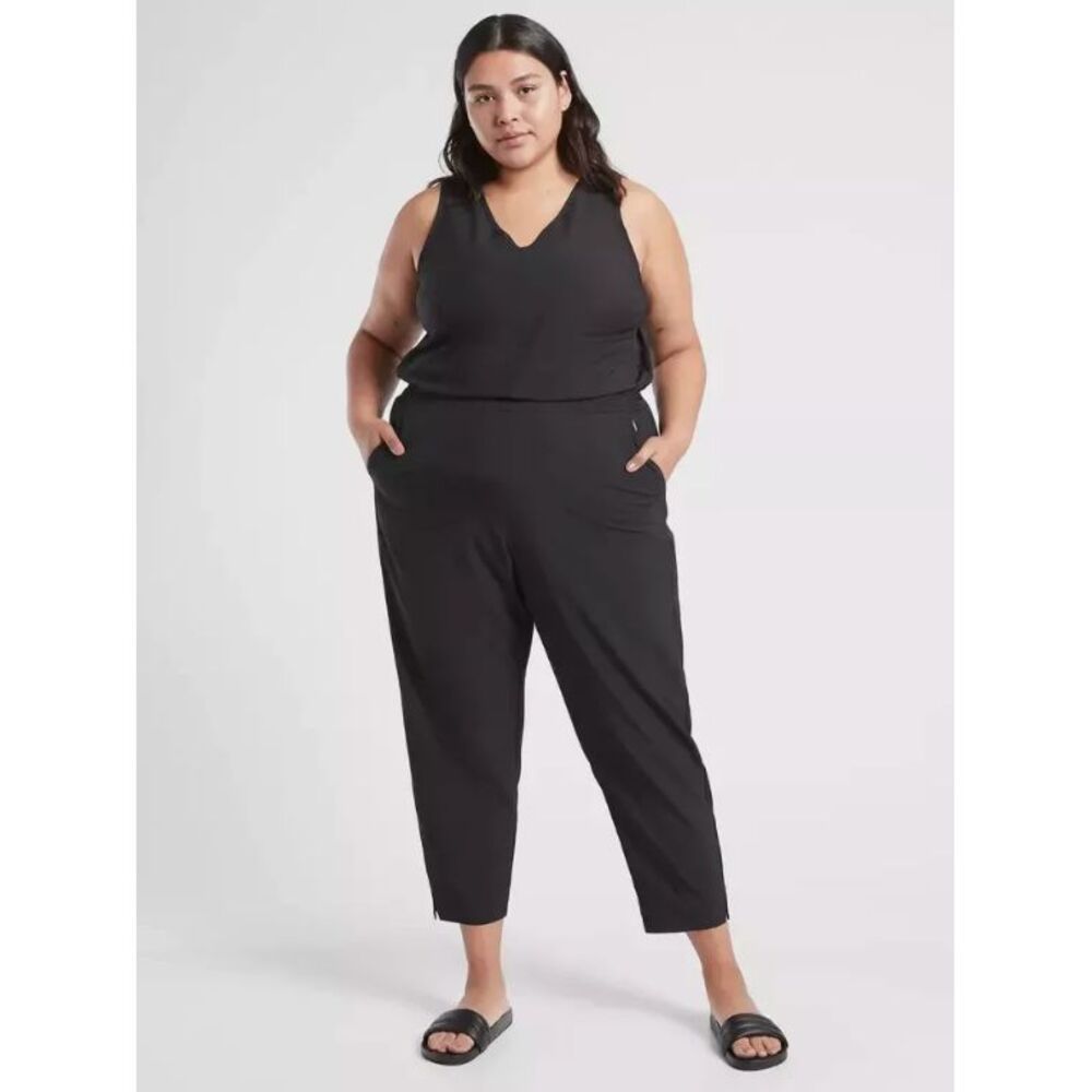 Athleta Brooklyn Jumpsuit Plus Size 26 Black Romper Ribbed‎ Sides Zip Back NWT